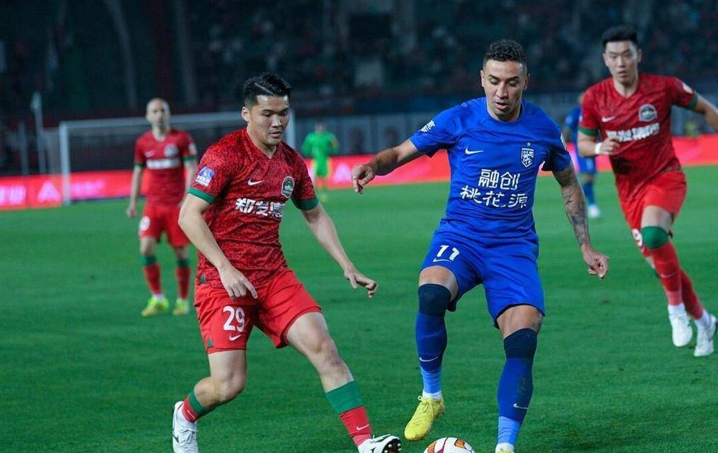 九游体育首页入口亚冠赛后再迎强敌，武汉三镇复出首秀，主帅态度：底气十足，赛程密集仍需轮换的简单介绍