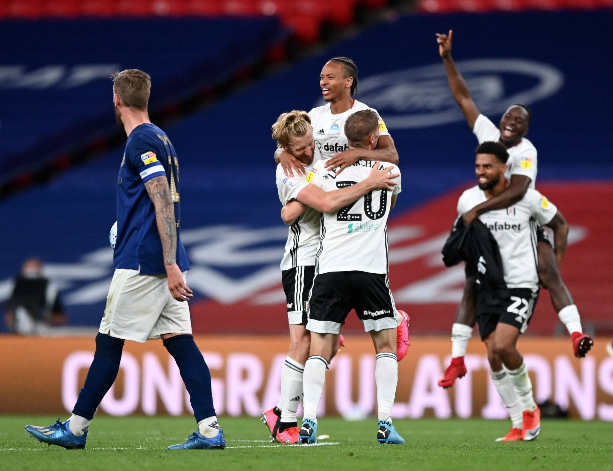 关键时刻NBA常规赛焦点战，皇家马德里造点机会，球迷炸锅，轮换策略成焦点的简单介绍