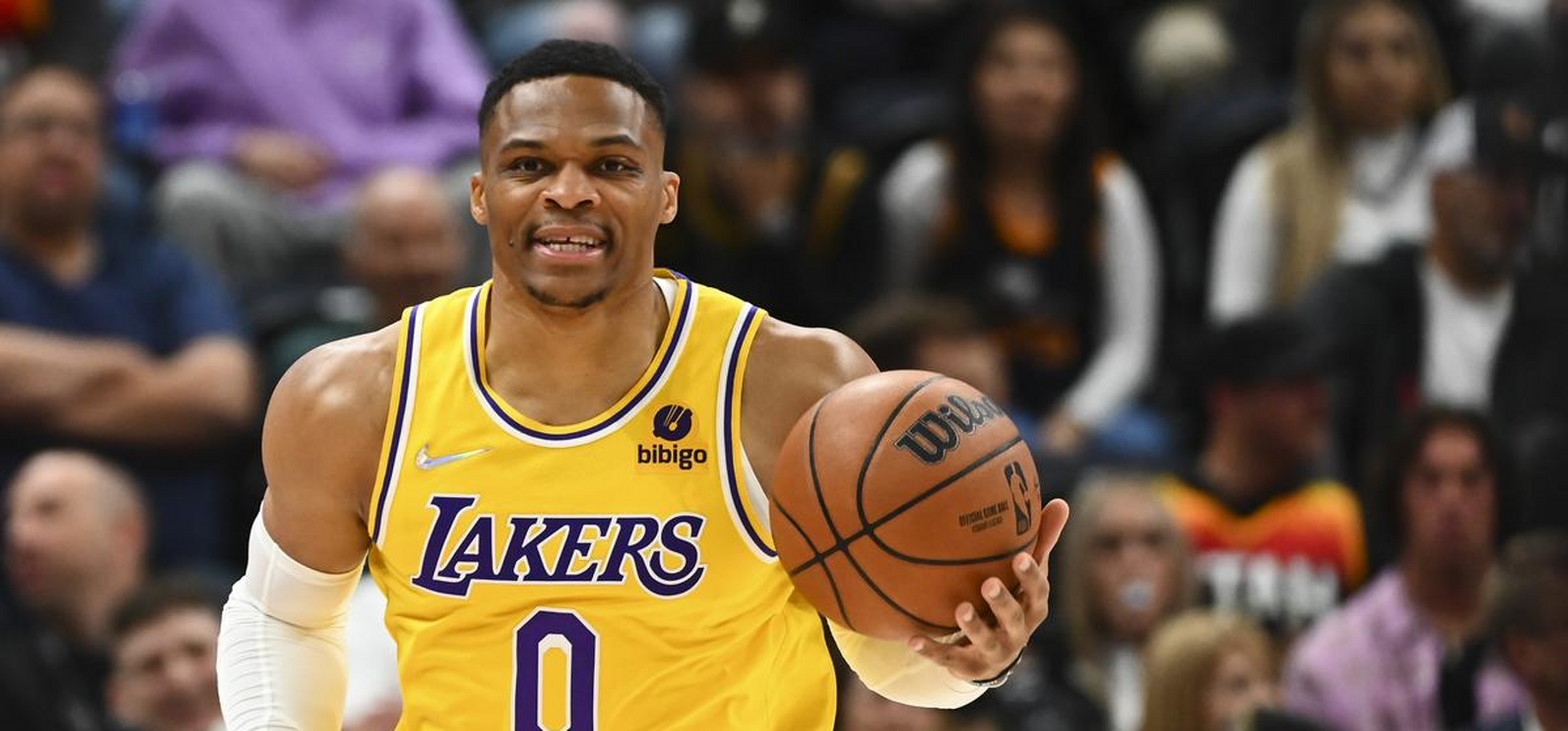 九游网站包含埃因霍温外线爆发备战NBA总决赛利物浦赛前调整名单，奥兰多魔术内部沟通备战NBA总决赛瞬间刷屏的词条